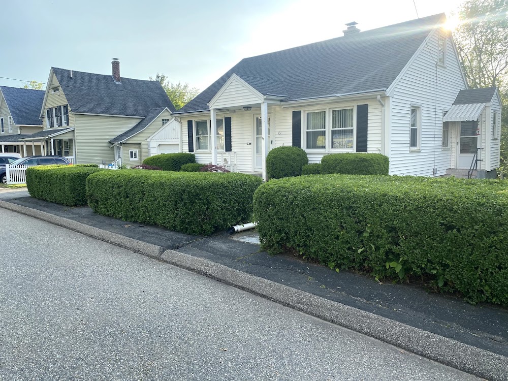 LeClaire Landscaping