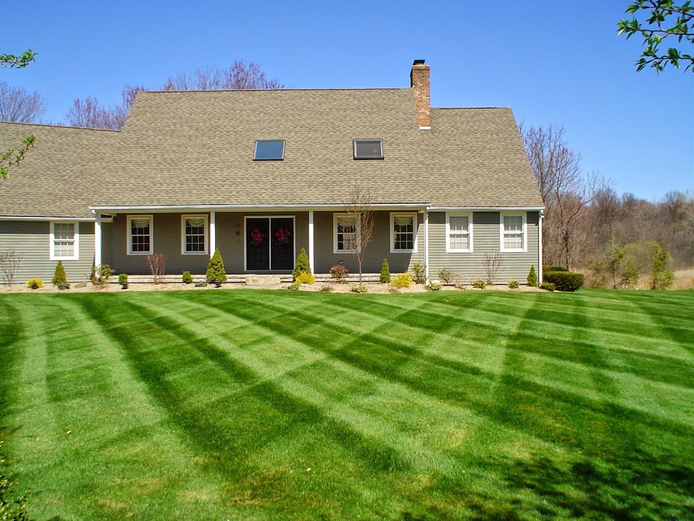 Galecki Landscaping LLC
