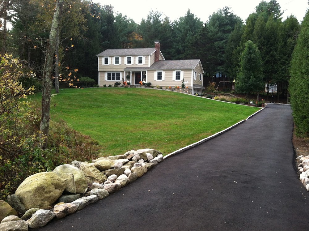 Naza's Landscaping