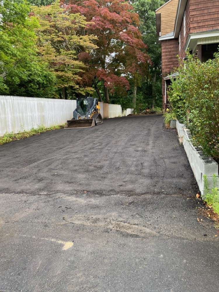 M C LAWNS & ALL LANDSCAPING LLC