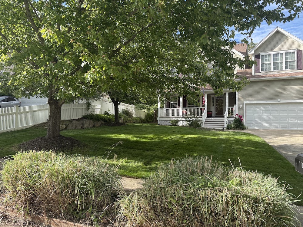 Brewster’s Landscaping and Lawn Care