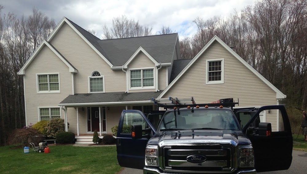 Carrozzo's Cleaning & Landscaping, LLC