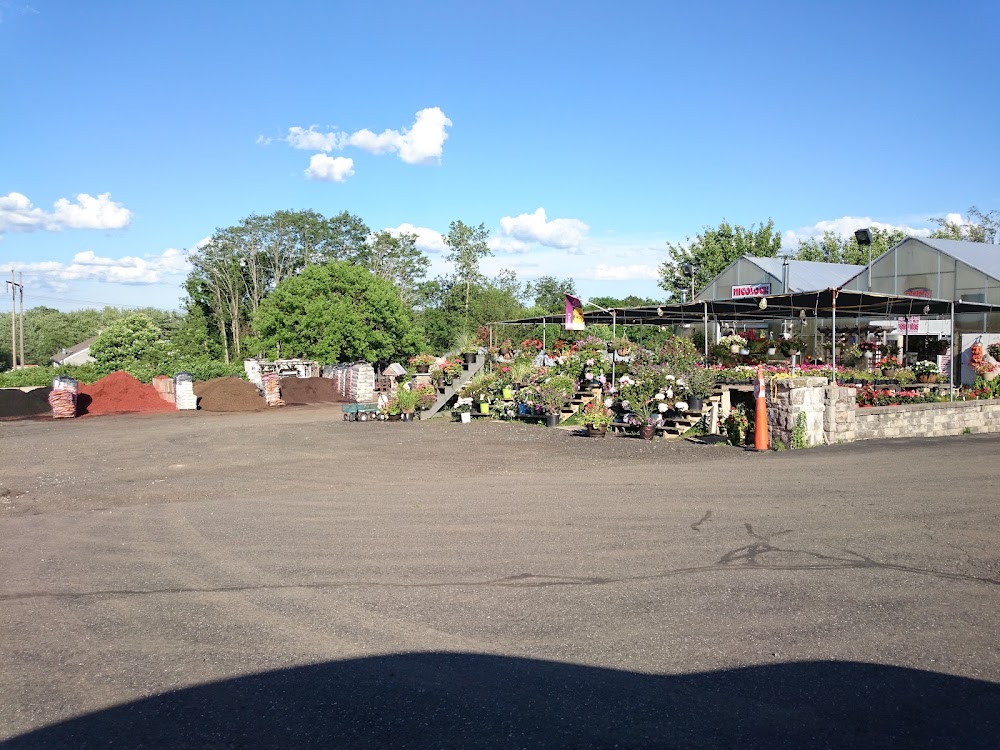 Uncle Bob's Landscaping & Garden Center