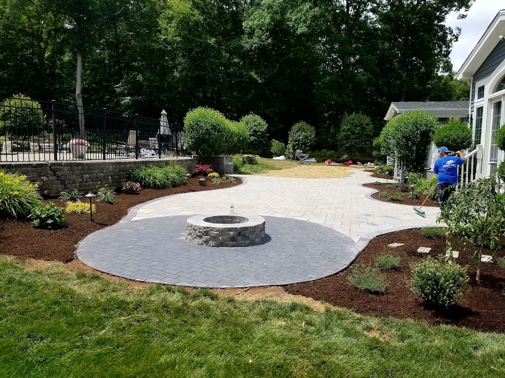 White Oak Landscaping & Lawncare, Inc