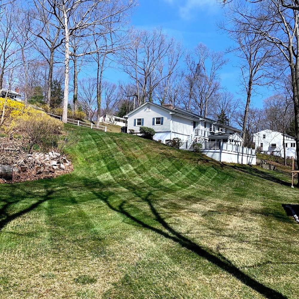 Fryer Lawn & Landscape LLC