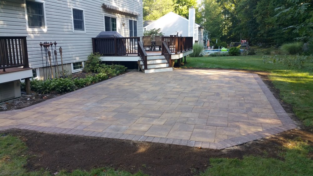 BETTS LANDSCAPING LLC JOSE RECINOS