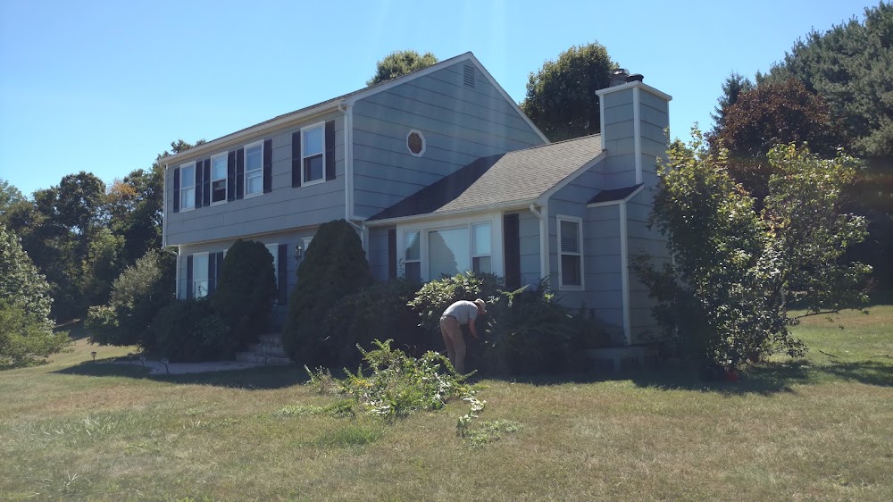 Dean's Landscaping LLC